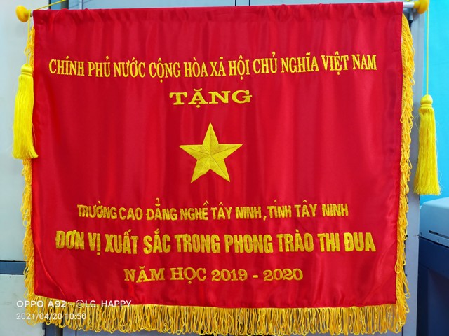 Trường Cao đẳng nghề Tây Ninh - Đơn vị xuất sắc trong phong trào thi đua năm học 2019 - 2020